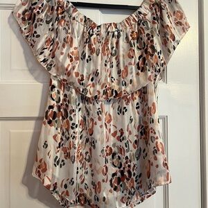 #51 WHITE HOUSE BLACK MARKET • OFF THE SHOULDER TOP • ANIMAL PRINT